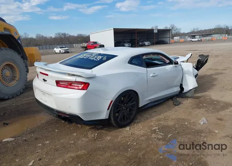 2018 Chevrolet Camaro Zl1 from USA, damaged, VIN 1G1FJ1R6XJ0130592